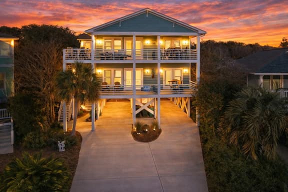 Tidal View Sanctuary Just Steps from the Ocean! - Image 1